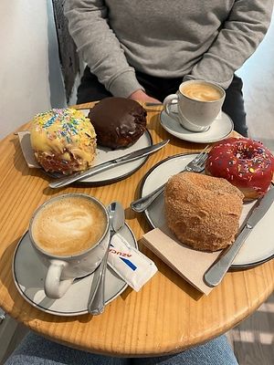  at Delish Vegan Doughnuts in Madrid