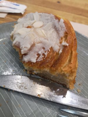  at Delish Vegan Doughnuts in Madrid