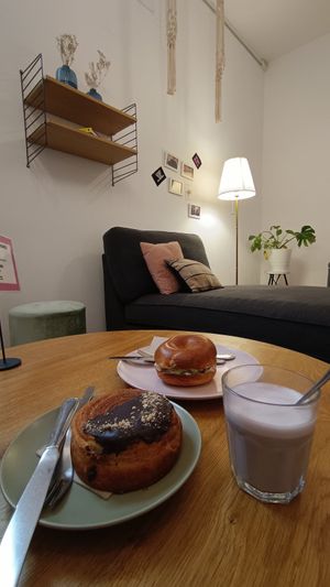  at Delish Vegan Doughnuts in Madrid