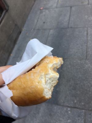 Donut at Delish Vegan Doughnuts in Madrid
