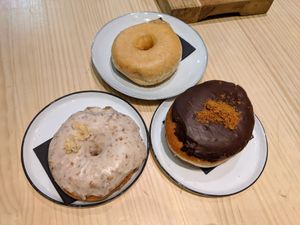 donuts at Delish Vegan Doughnuts in Madrid