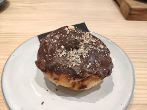Snickers Donut at Delish Vegan Doughnuts in Madrid