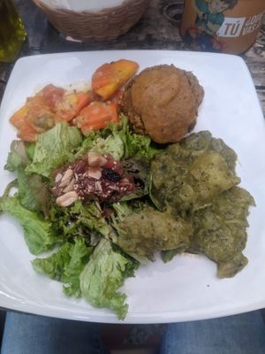 Menu of the day - main at Naturalia Cafe in Medellin