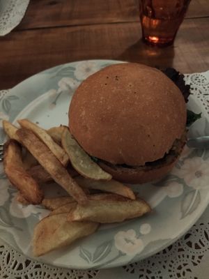 Hamburguesa Yellowstone at Musli in Torrelavega