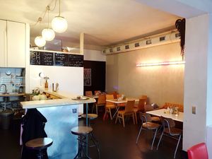 ... at Akko Hummus Bar in Leipzig