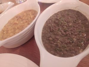 Front: Lentils and spinach / back : chickpeas at Keren View in North London