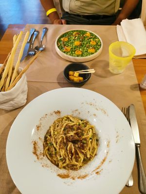 Pasta with porcini mushrooms and zucchini, rocket cream risotto at Il Papeoto in La Spezia