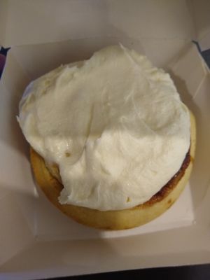 Cinnamon bun with lemon icing at Cinnaholic in Lancaster