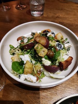 Peach salad at No. Twelve in Nottingham