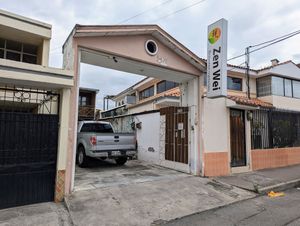 Front at Zen Wei in Riobamba