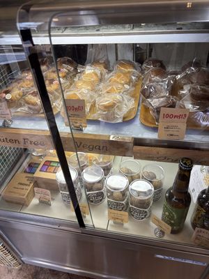 Muffins  at Medel Deli  in Tokyo
