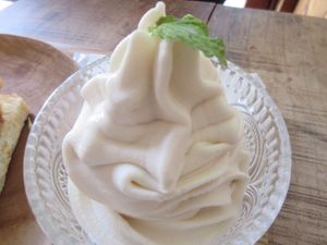 W O W at Medel Deli  in Tokyo