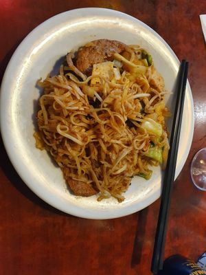 Nouilles à la vietnamienne  at Bodhi Vegan in Paris