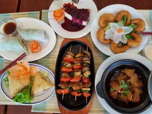 Brochette de boeuf vegan  at Bodhi Vegan in Paris