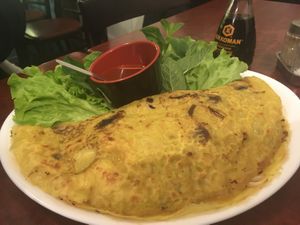 Crêpe vietnamienne (farine de riz et lait coco à priori) at Bodhi Vegan in Paris