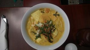 Curry soup at Bodhi Vegan in Paris