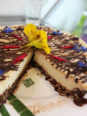 Vegan cheese cake every week! at Same Same in Angers