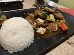 Vegan beef with vegetables  at Origami in Esch-sur-alzette