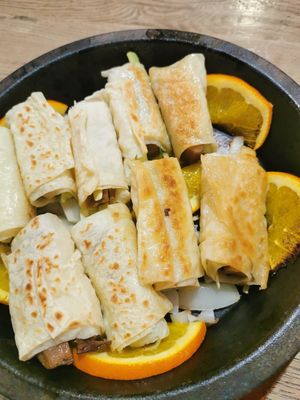 Canard Pékin végan at Origami in Esch-sur-alzette