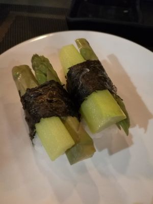 Sushi with asparagus at Origami in Esch-sur-alzette