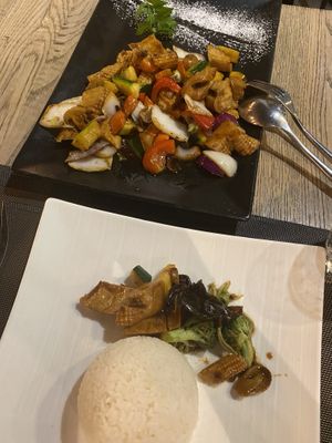 Half Chicken (V) at Origami in Esch-sur-alzette