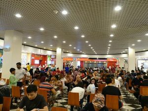 dining area in the food court at Xuan Miao Vegan 炫妙 - Jurong Point in West Singapore