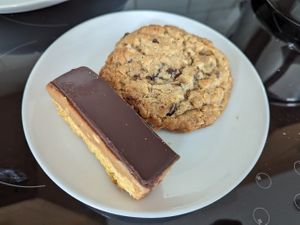 two vegan treats at Noa Bake House in Douglas