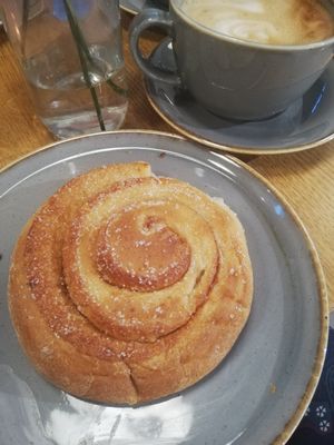 Cinnamon buns at Godt Brød Fløyen in Bergen
