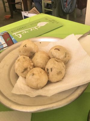 Nice fried dough  at Piperita in Casalnuovo Di Napoli