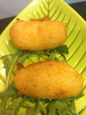 Vegan panzerotti at Piperita in Casalnuovo Di Napoli