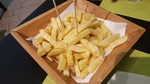 Patate fresche fritte = French Fries at Piperita in Casalnuovo Di Napoli