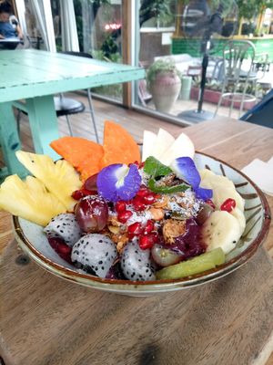 Acai bowl at Rustic & Blue in Chiang Mai