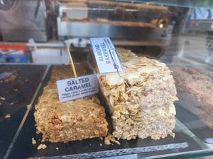 Options at Oatopia - Kiosk in Croydon