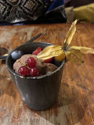Icecream  at Golden Temple in Amsterdam