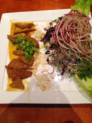 TEMPEH, PEANUT & VEGETABLE SALAD at Golden Temple in Amsterdam