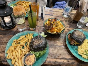 Super lecker!  at Bidges & Sons Reeperbahn in Hamburg