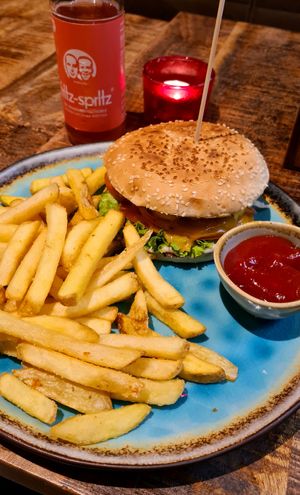 Beyond Burger 🍔🌱 at Bidges & Sons Reeperbahn in Hamburg