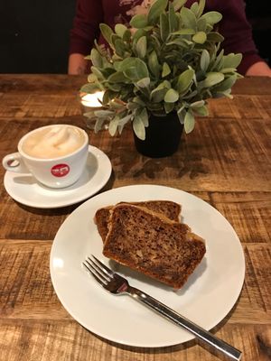 Banana Bread at Bidges & Sons Reeperbahn in Hamburg