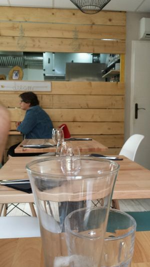 A table  at Oh My Greens in Montpellier