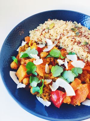 Indian curry served with quinoa at Oh My Greens in Montpellier