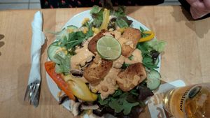 Grilled tofu and tahini salad at Astarix in Trier