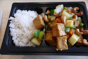 Stir-Fried w/ Cashewnut Tofu:
Onion, zucchini, peas, carrot, green pepper, celery & mushroom
+Tofu at Veggie House in Salt Lake City