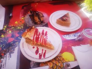 Pâtisseries maison véganes at La Palette Vintage in Charroux