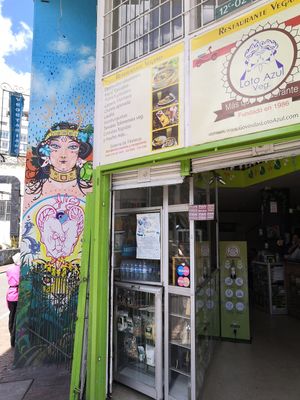 Loto Azul at Loto Azul Vegetariano in Bogota