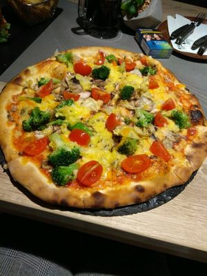Najlepšia vegan pizza na svete❤️ at Pizza Boss & Boss Burger in Bratislava