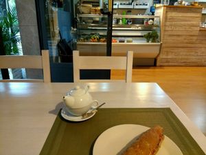 breakfast at Vegetarium - Maybe closed in Barcelona