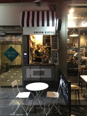 Cafe at Union Kiosk in Melbourne
