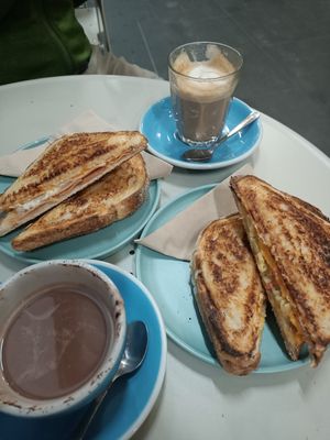 Macaroni cheese and tofu scramble jaffles at Union Kiosk in Melbourne