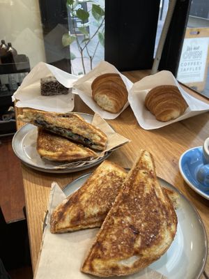 Lamington, Croissants & Jaffles  at Union Kiosk in Melbourne