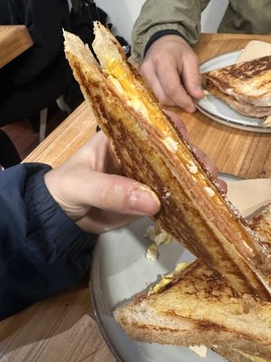 Tofu scram with ham, cheddar and hollandaise 🤤  at Union Kiosk in Melbourne